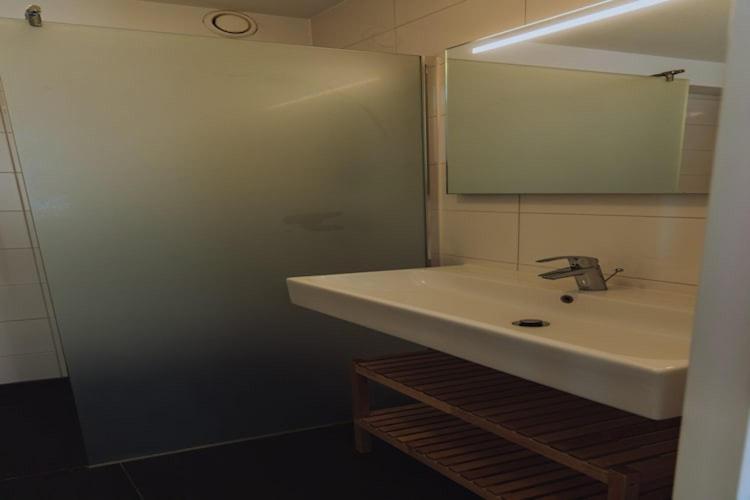 Lake-View Apartment Close To Amsterdam Uitgeest ภายนอก รูปภาพ