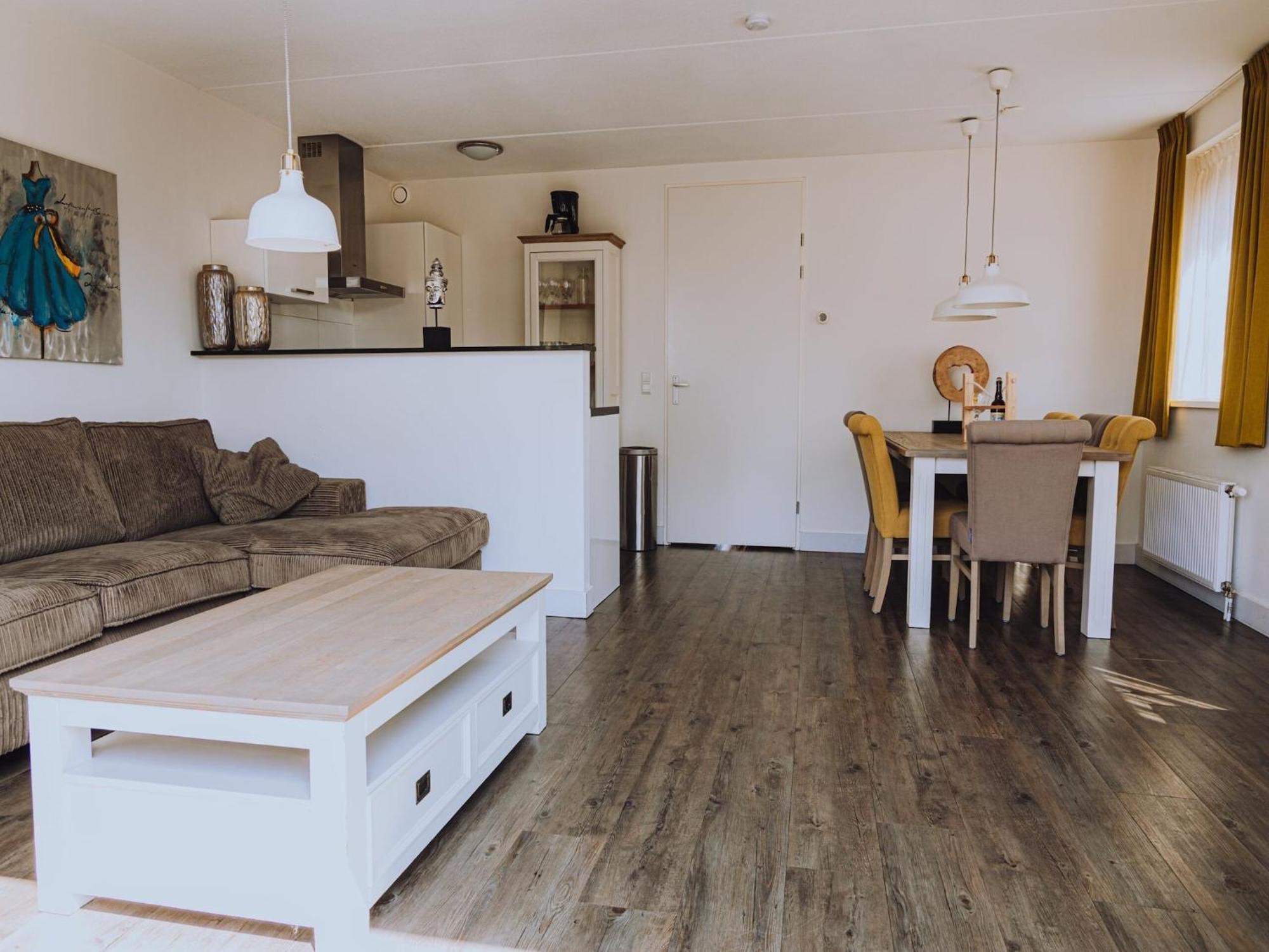 Lake-View Apartment Close To Amsterdam Uitgeest ภายนอก รูปภาพ