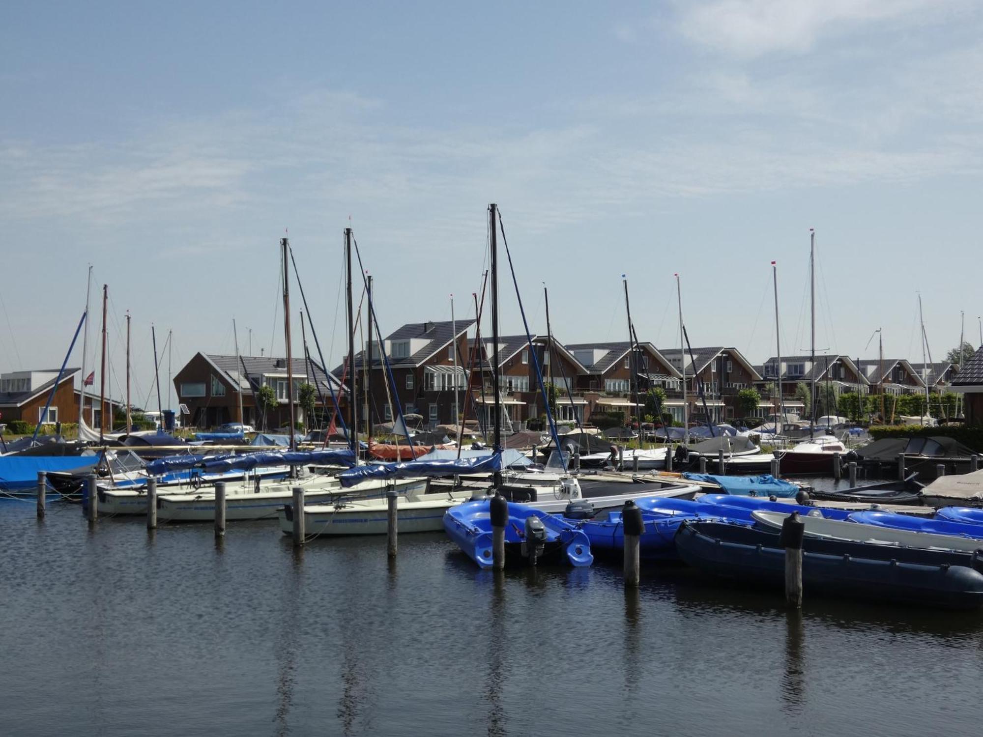 Lake-View Apartment Close To Amsterdam Uitgeest ภายนอก รูปภาพ
