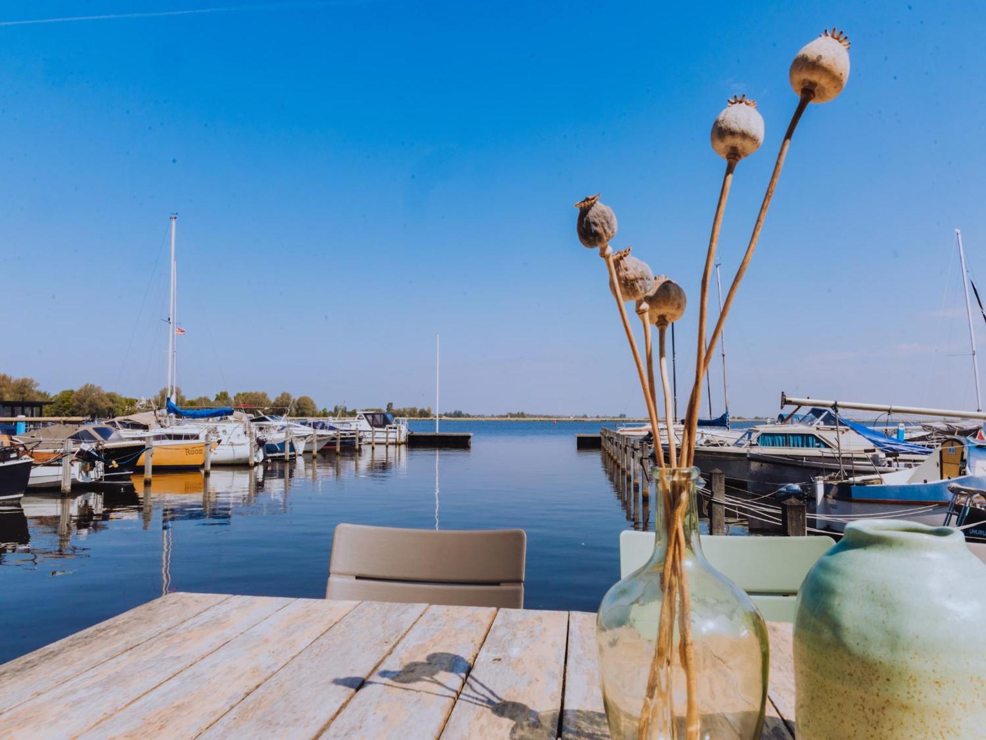 Lake-View Apartment Close To Amsterdam Uitgeest ภายนอก รูปภาพ